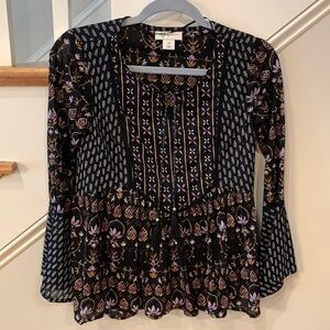 Size Petite PP dressy blouse with cute tie closure in front and flowy sleeves